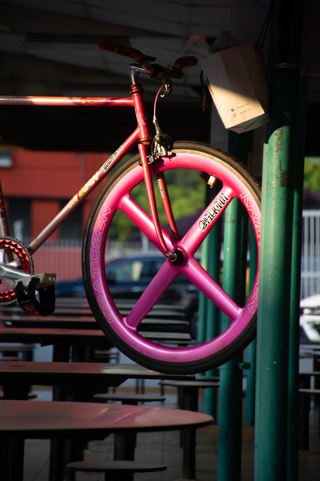 Kratozen Blade 4 Front Wheel Customiser