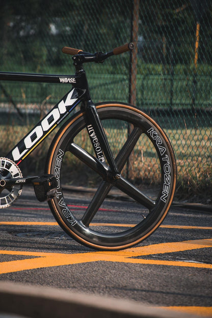 Kratozen Blade 4 Carbon Front Fixed Gear Wheel